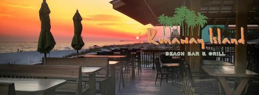 Origin 0425 - Studio King - On The Pool Deck With Quiet Nature View By Beach Haven Vacation Rentals Panama City Beach