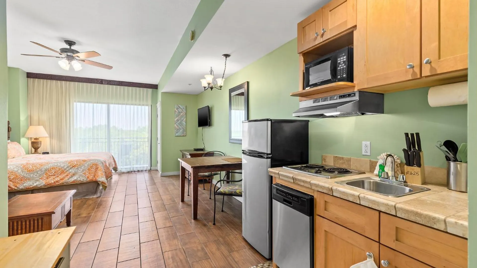 Lägenhet Origin 0425 - Studio King - On The Pool Deck With Quiet Nature View By Beach Haven Vacation Rentals Panama City Beach